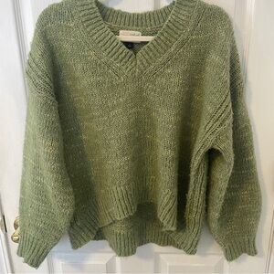 Universal Thread green slouchy sweater with v neck size small